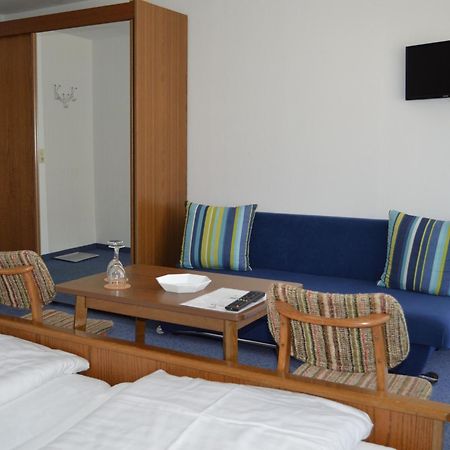 Gasthof-Pension Fraenkische Schweiz Обертрубах Экстерьер фото